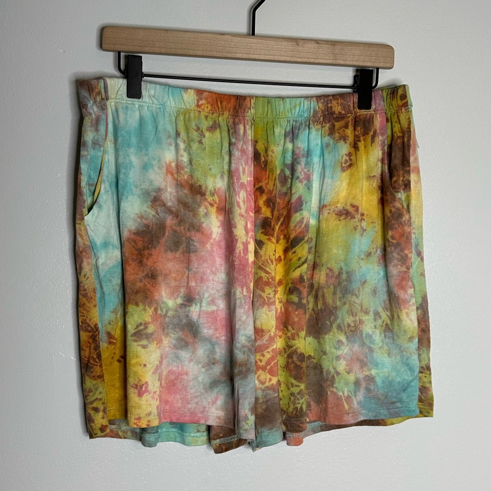 Chic Soul Tie Dye Shorts With Pockets Soft Comfy